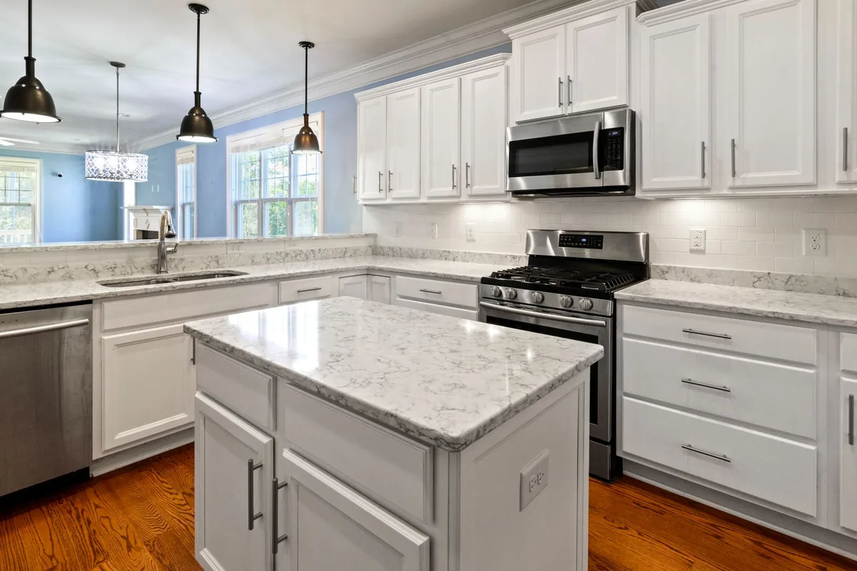 Filth & Squalor Cleanup in Johns Creek, GA